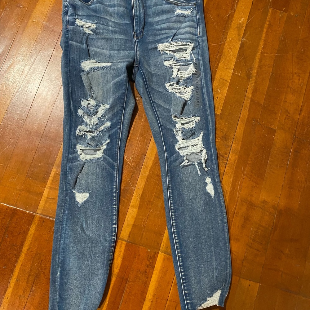 Women’s American Eagle Jeans